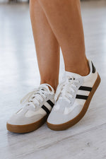 Load image into Gallery viewer, White Striped Lace Up Flat Sneakers
