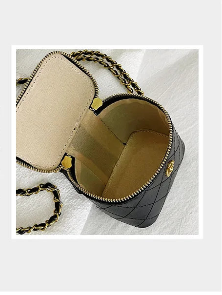 Small Shoulder Bucket Mini Bag Crossbody with Metal Chain – Trendy and Versatile Handbag