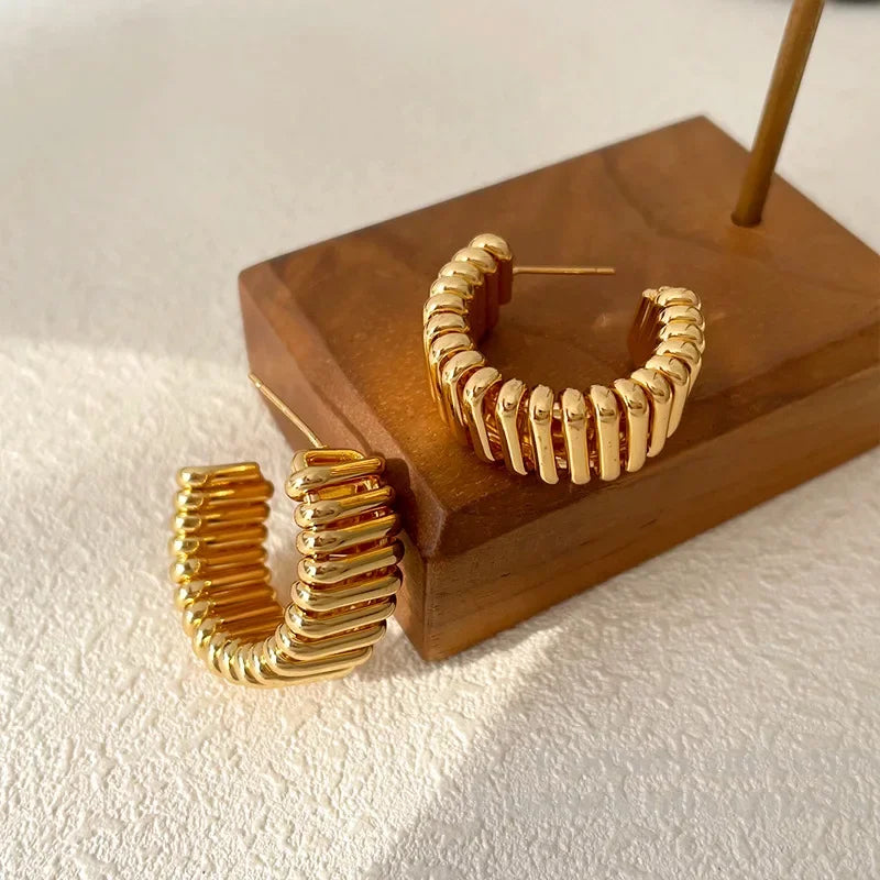 Minimalist Needle Hoops – Bold. Clean. Elevated.