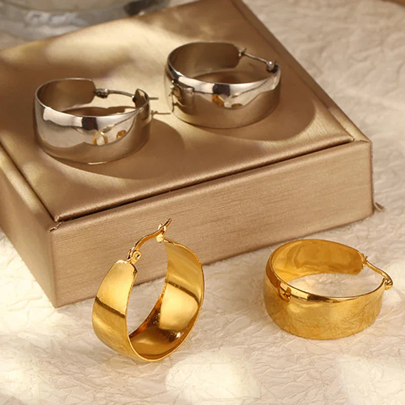 Gold-Plated Chunky Hoop Earrings – Bold, Everyday Luxury