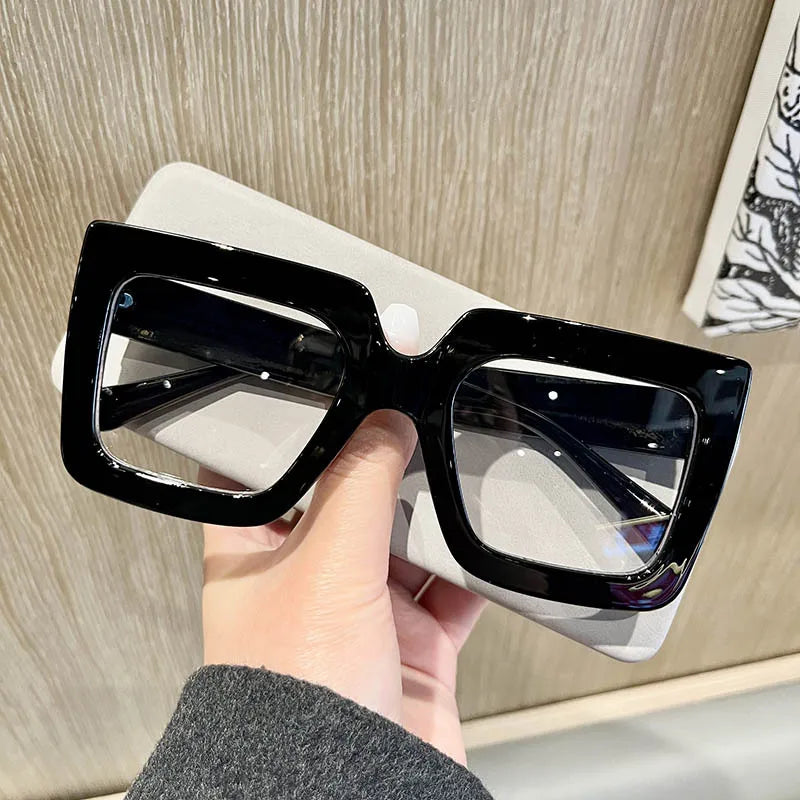 Icon Energy Oversized Square Sunglasses – Bold, Blocky, and Unbothered