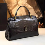 Load image into Gallery viewer, Shell-Shaped Crocodile Pattern Leather Bag – Luxe Texture, Bold Silhouette
