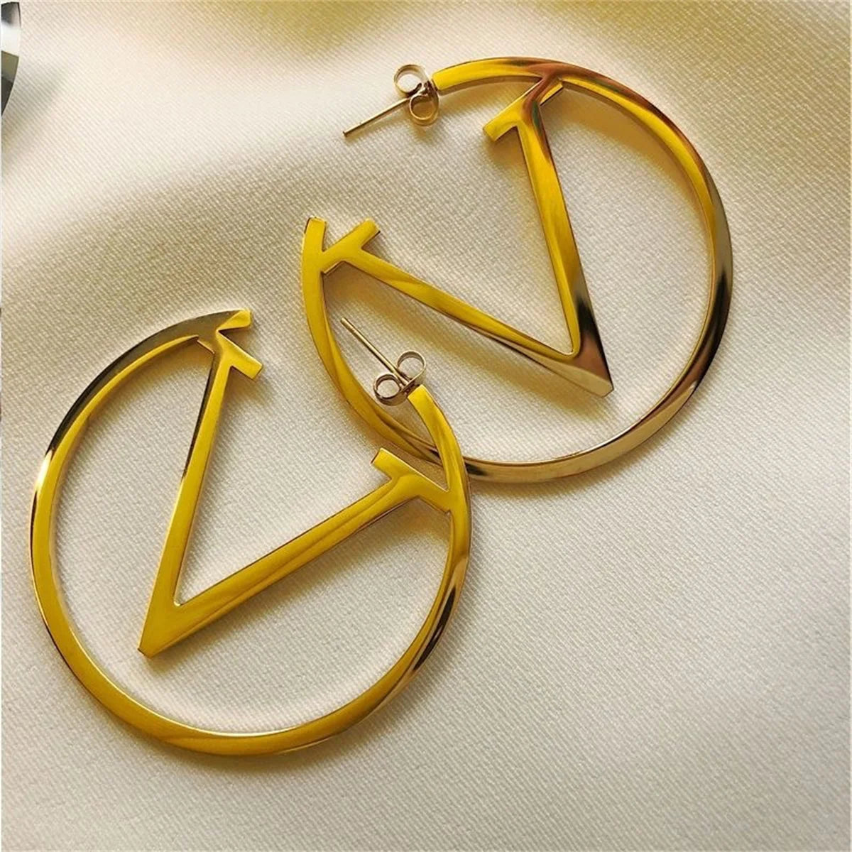 Gold Hoop Earrings with Letter V – Personalized Statement Jewelry