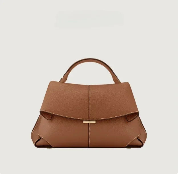 Structured Leather Handbag – Sleek. Chic. Made to Move.