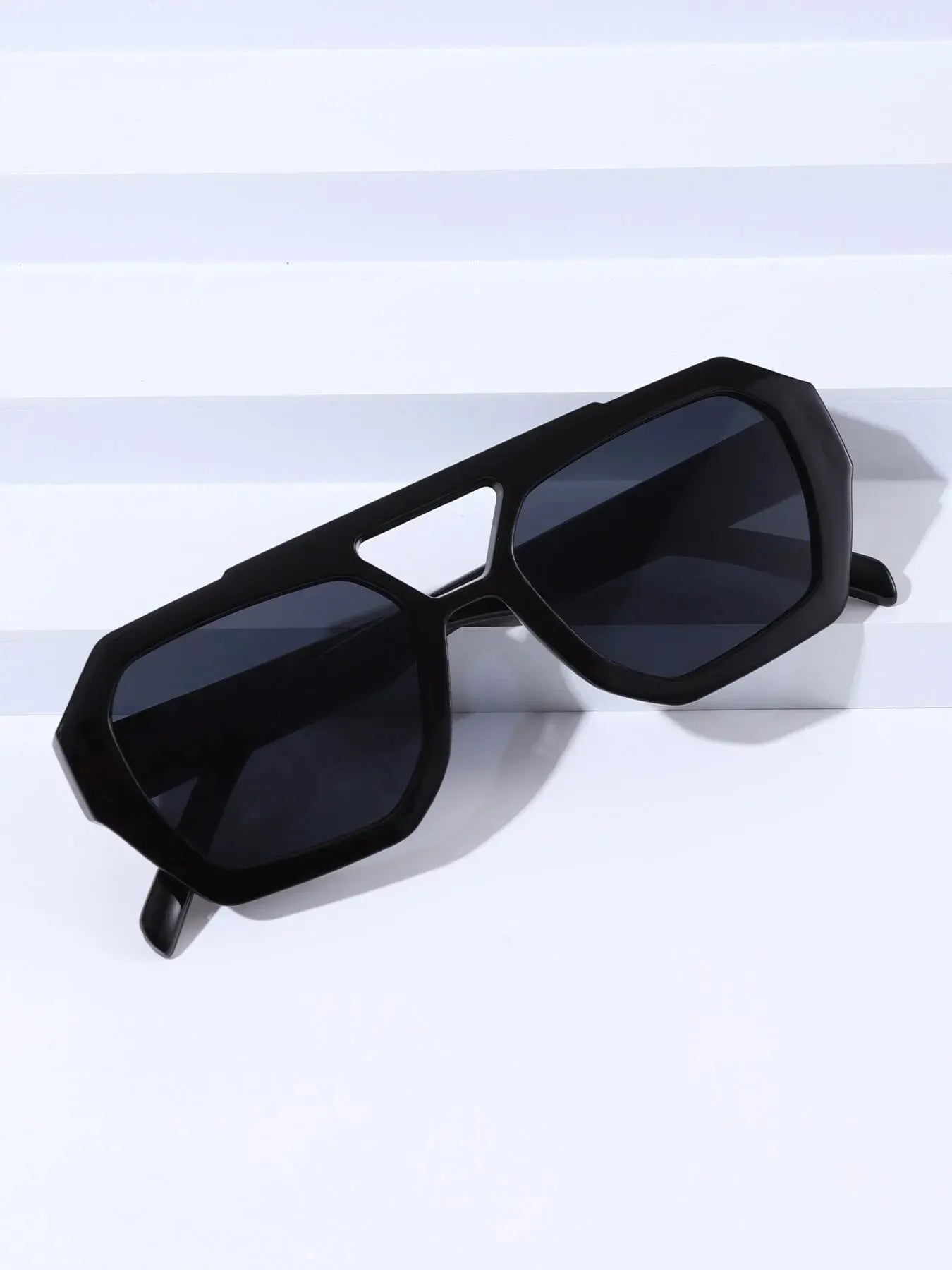 Double Beam Geometric Sunglasses – Futuristic Edge Meets Everyday Cool