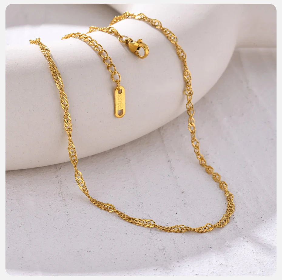 Twisted Singapore Chain Choker Necklace | 18K PVD Gold Stainless Steel Adjustable Collar