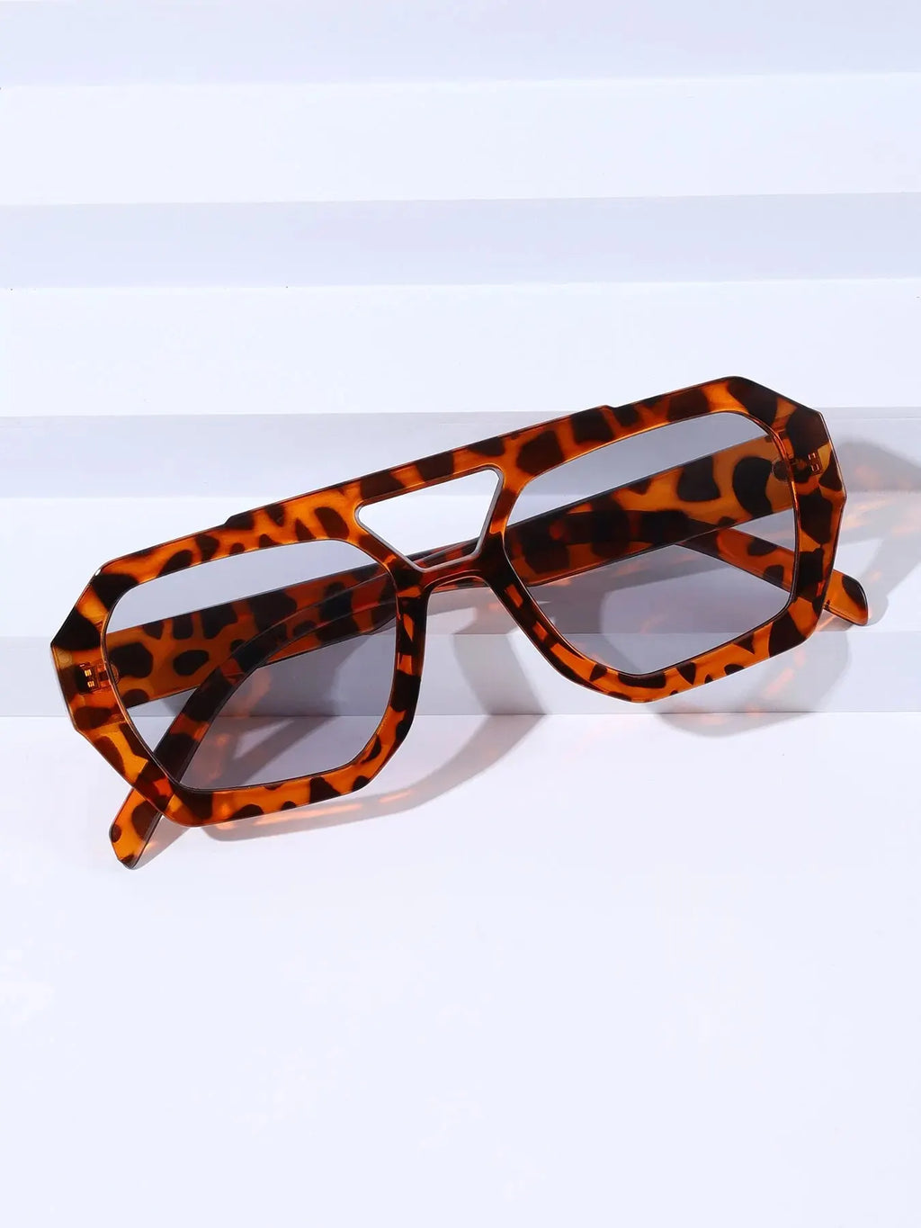 Tortoise Shell Double Beam Geometric Sunglasses | Retro Oversized Eyewear
