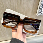 Load image into Gallery viewer, Icon Energy Oversized Square Sunglasses – Bold, Blocky, and Unbothered
