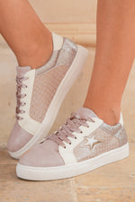 Load image into Gallery viewer, Gold Glitter Star Patchwork Leather Lace-up Sneakers

