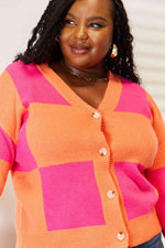 Load image into Gallery viewer, Checkered Colorful Cardigan
