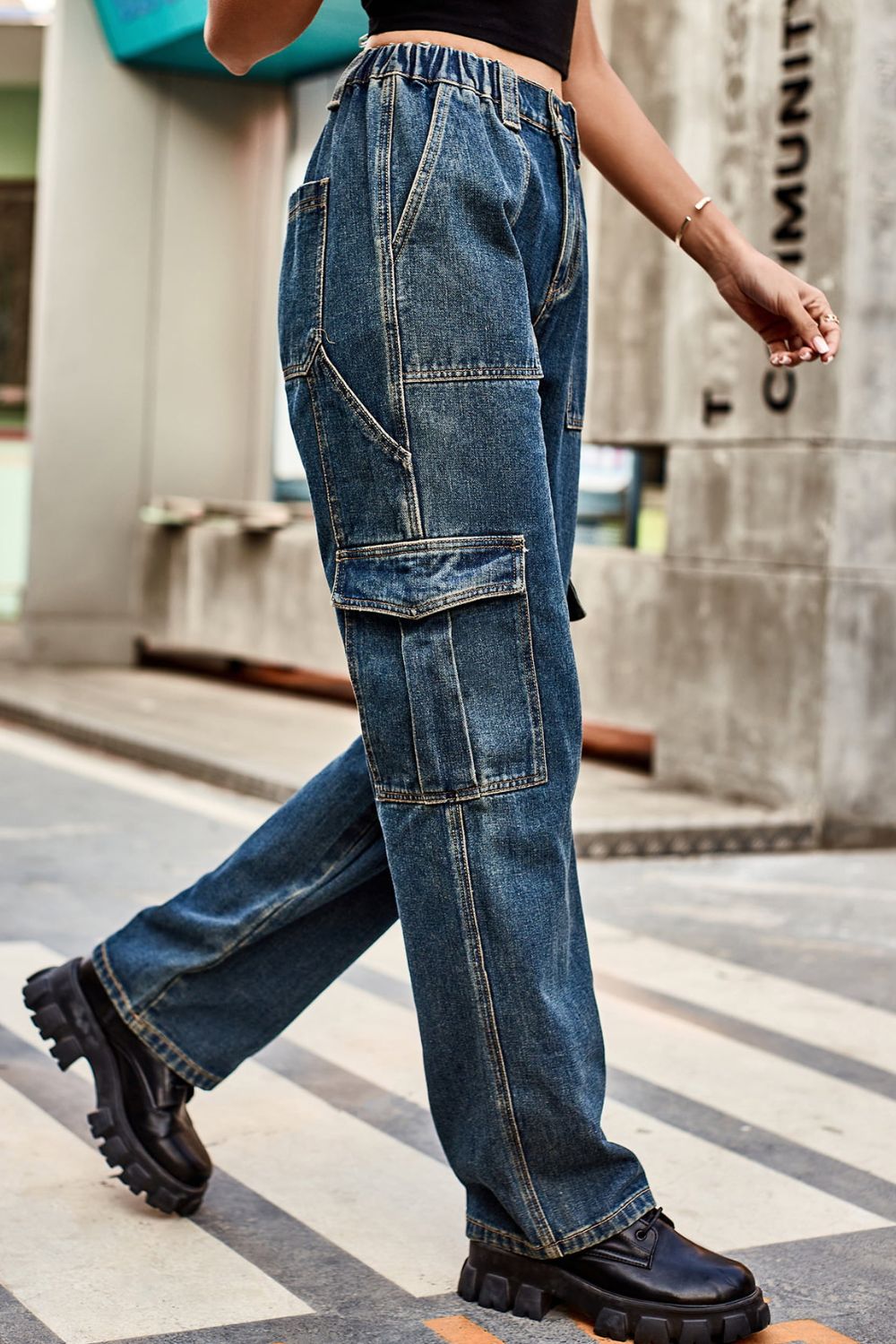 Loose Fit Long cargo jeans