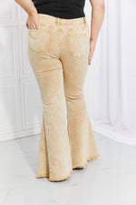 Load image into Gallery viewer, Hem Bell Bottom Jeans in Yellow
