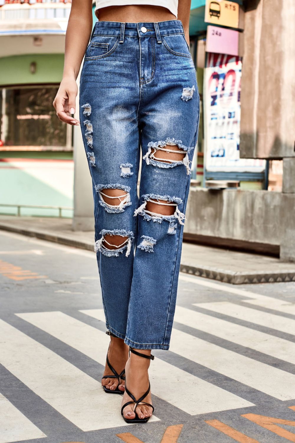 Distressed Buttoned Cropped Pants with Pockets