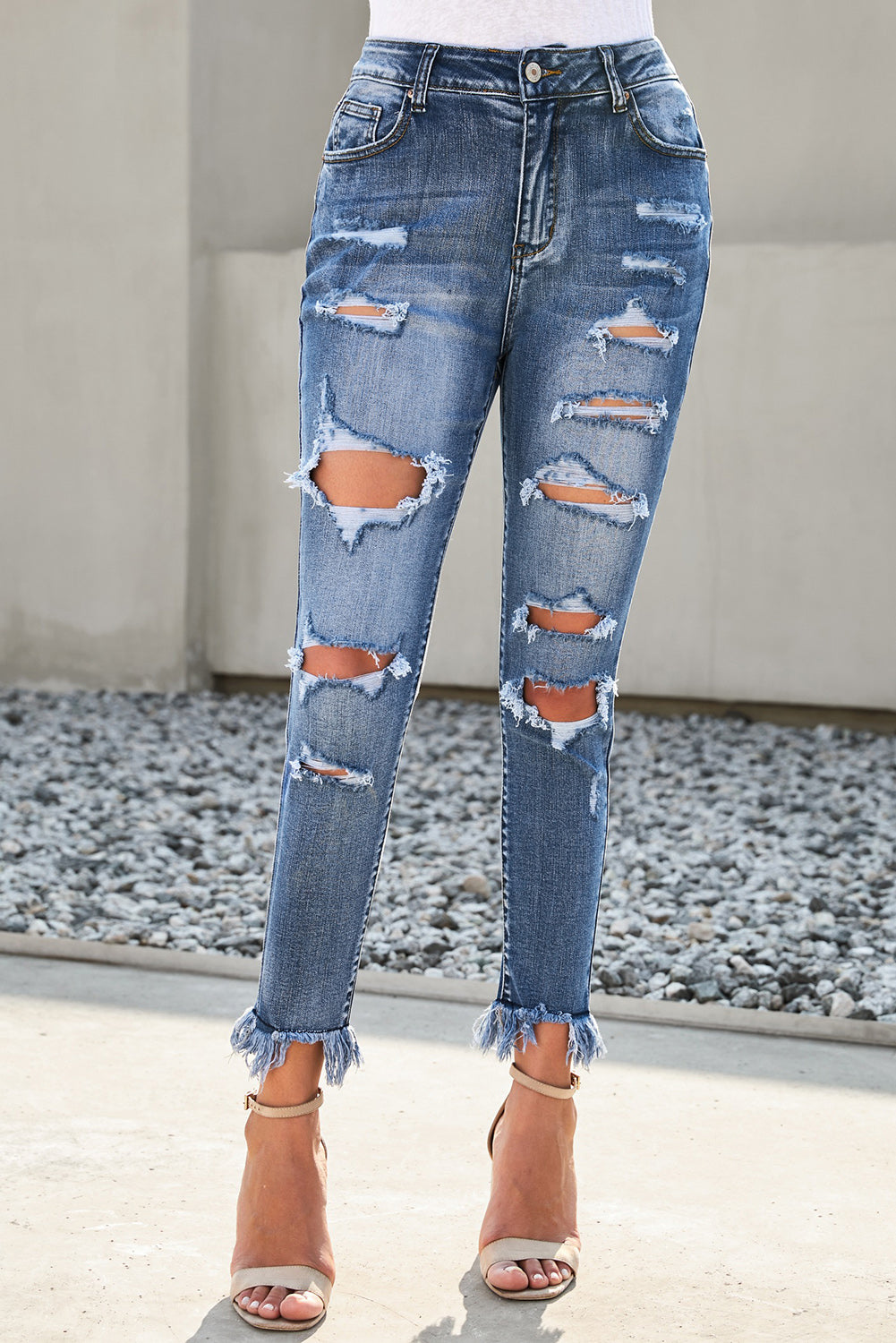 Distressed Frayed Hem Cropped Jeans Pants