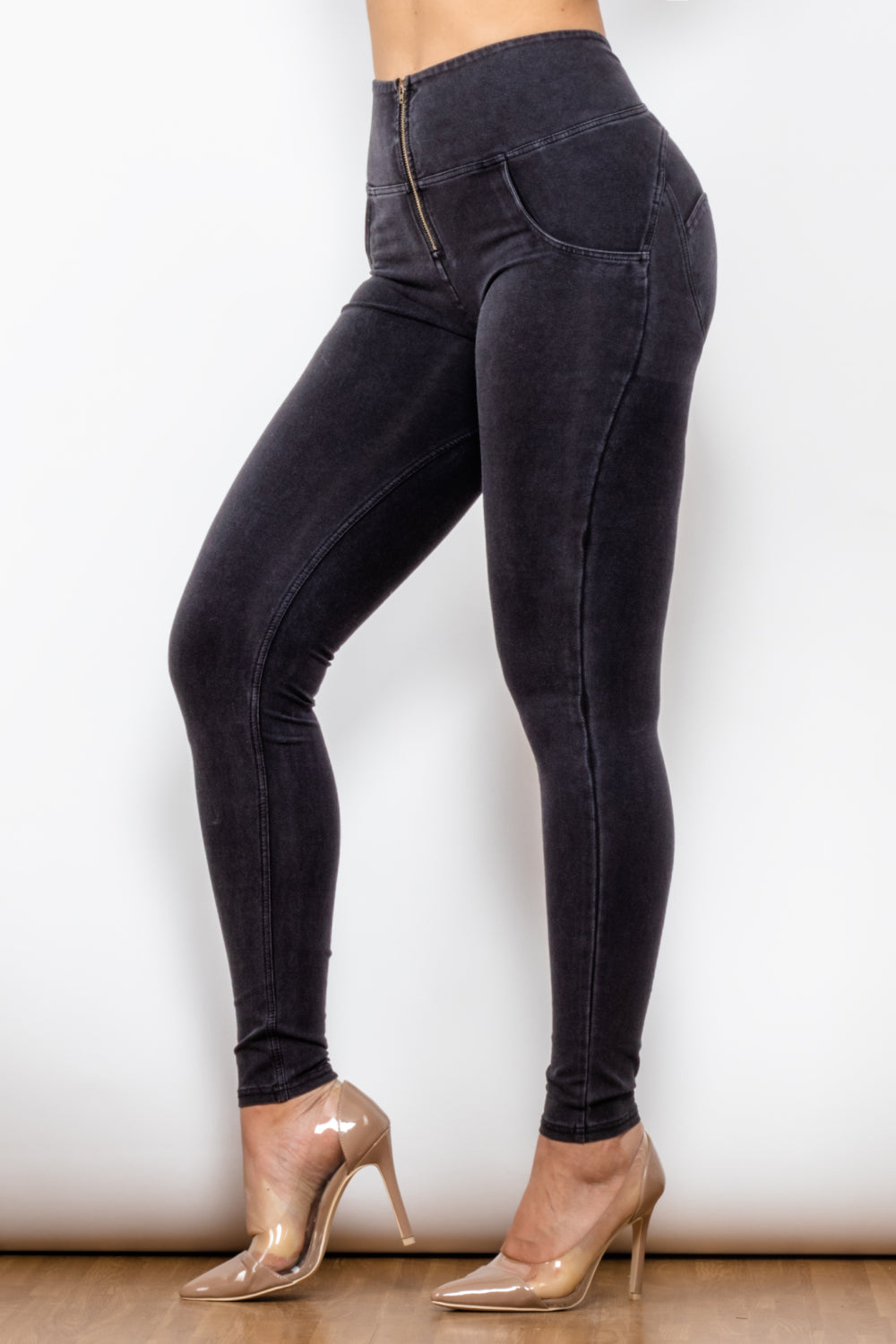 Zip Closure Skinny Jeans Pants