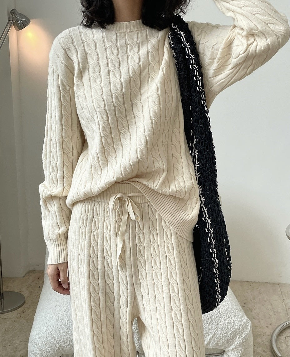 Loose Knitted Long-Sleeve Sweater Set