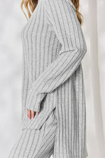 Load image into Gallery viewer, Top and Wide Leg Pants Set
