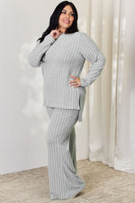 Load image into Gallery viewer, Top and Wide Leg Pants Set
