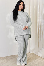 Load image into Gallery viewer, Top and Wide Leg Pants Set

