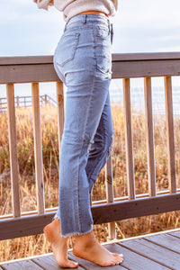 Stylish Distressed Cropped Jeans Pants