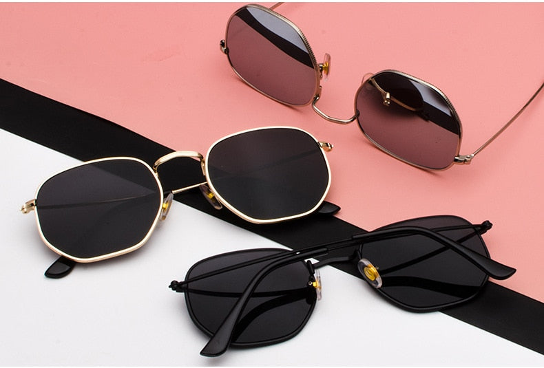 Hexagonal Metal Frame Sunglasses | Photochromic Lens | Gold & Black | The PM Edit